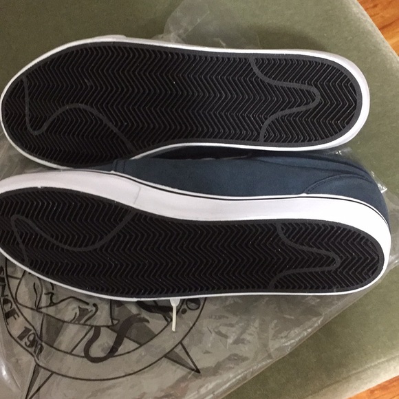 Men’s NIKE size 14 BNWOT - Picture 8 of 8